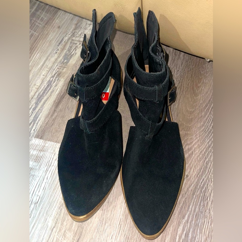 Chinese Laundry Ankle Boot - Size 10